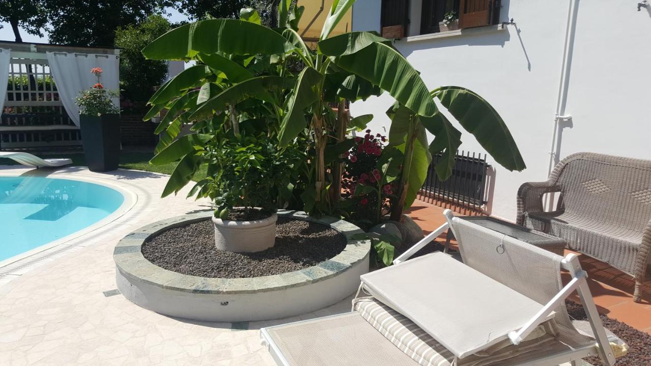 B&B Casa Gaia - Sirmione Exterior foto
