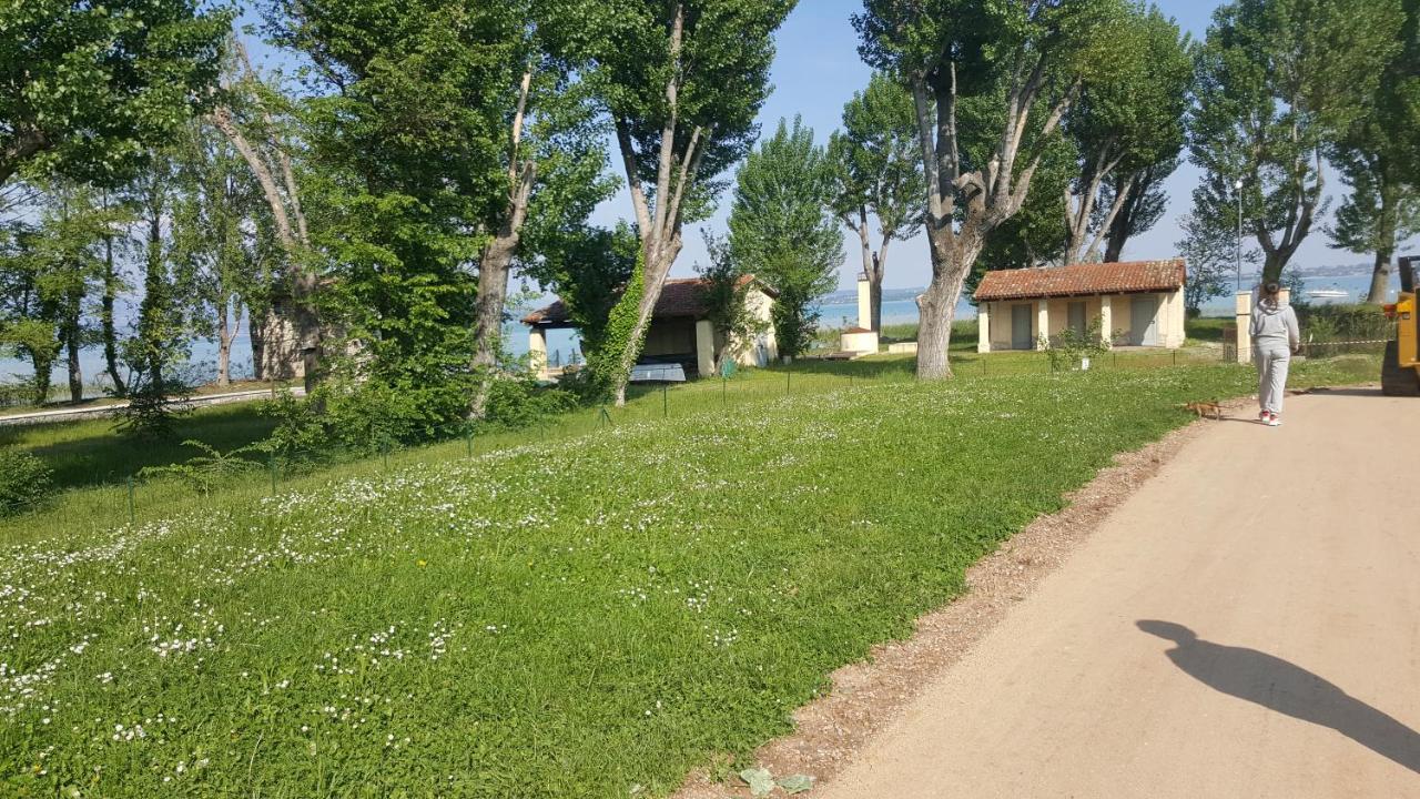 B&B Casa Gaia - Sirmione Exterior foto